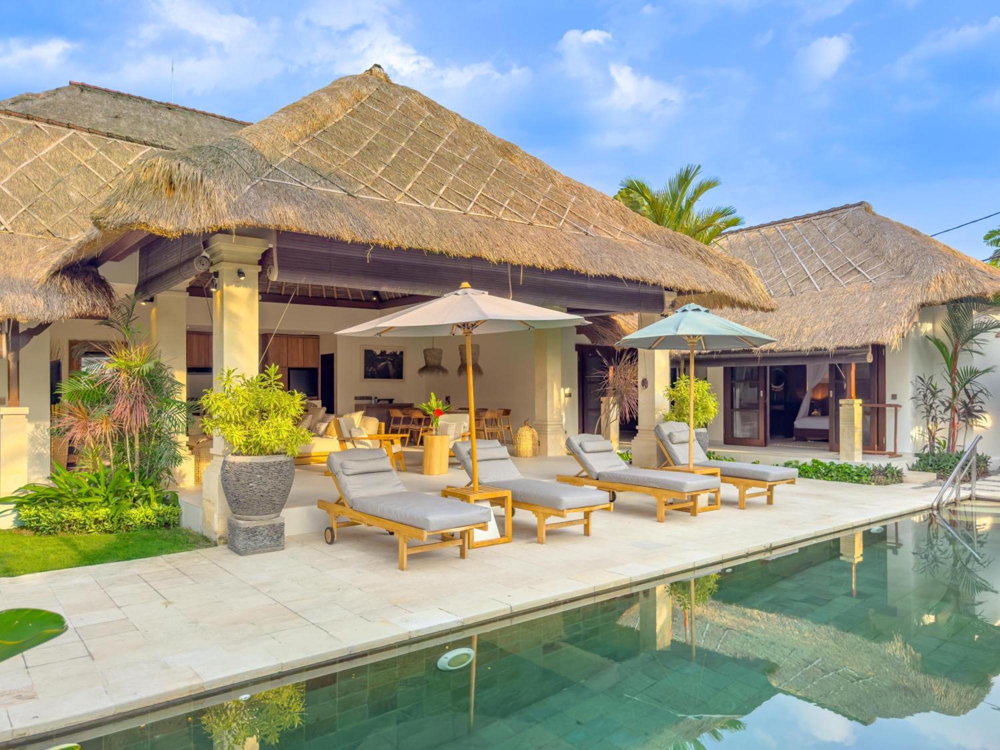 Villa Bugis Seminyak Habitación foto