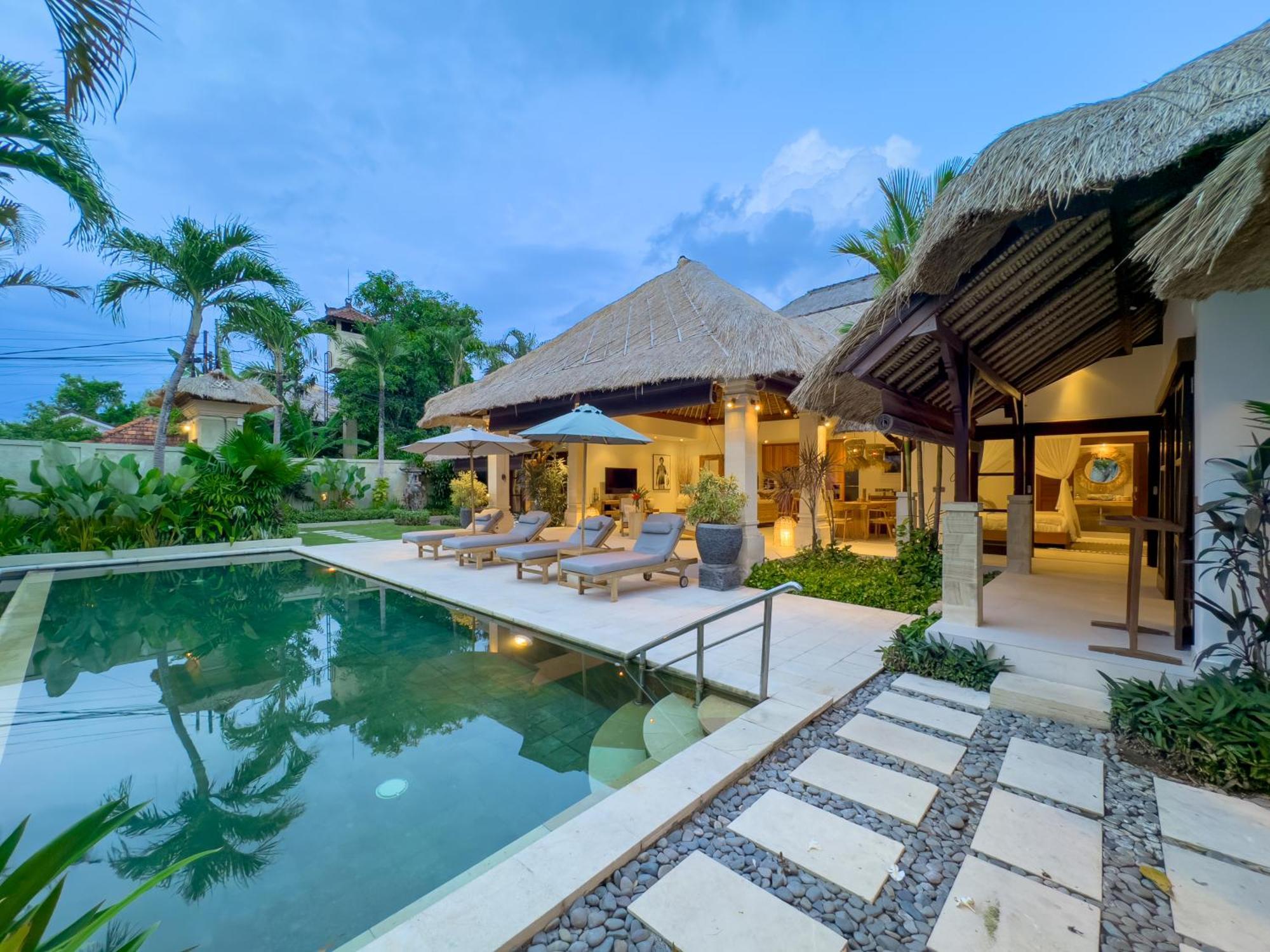 Villa Bugis Seminyak Habitación foto